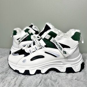 White Green Platform Chunky Sneakers Faux Fur Lined Fall Winter 44 New